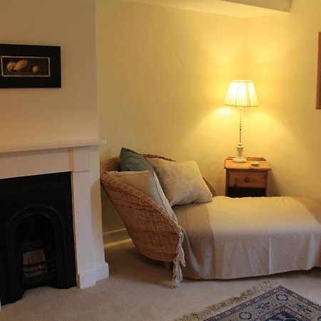 เชิร์ช ฟาร์มเฮาส์ บี แอนด์ บี Bed & Breakfast Kennett ภายนอก รูปภาพ